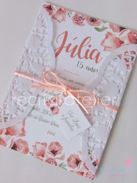 Convite confeccionado para uma festa de 15 anos mas pode ser Convite confeccionado para uma festa de 15 anos mas pode ser