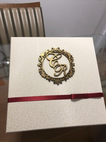 Caixa convite padrinhos mdf 10x10 Caixa convite padrinhos mdf 10x10