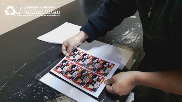 Como fazer imã de geladeira e ganhar dinheiro fazendo esse tipo de Como fazer imã de geladeira e ganhar dinheiro fazendo esse tipo de