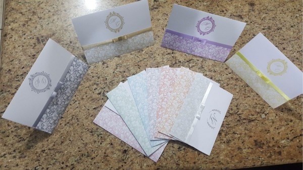 10 convites barato 14 x 21 cm  com fita cetim laÃ§o chanel