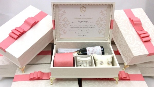 Convite para madrinhas e padrinhos do casamento Convite para madrinhas e padrinhos do casamento