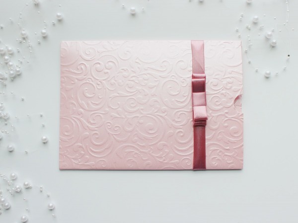 Envelope rosa perolado convite de casamento 15x21,5 cm no elo7