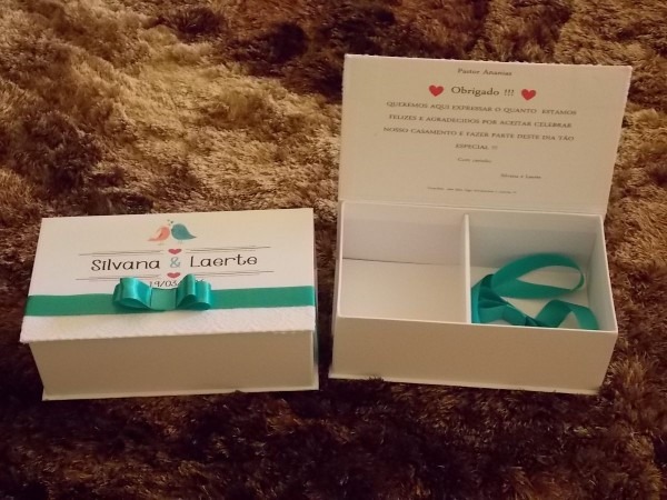 Caixa box para 2 canecas 24x14x10 batismo casamento Caixa box para 2 canecas 24x14x10 batismo casamento