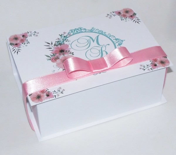 Caixa convite mÃ©dia com laÃ§o chanel no elo7