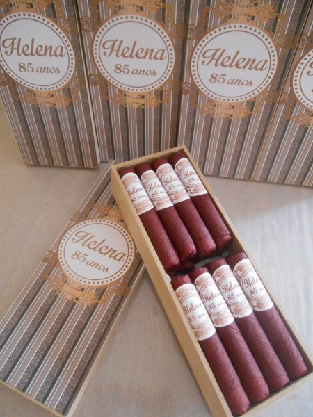 Caixa 12 charutos chocolate p  convites padrinhos casamento